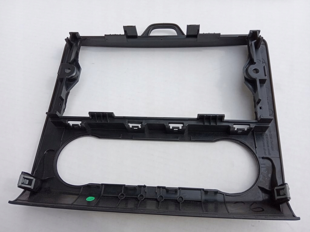 фото №6, Ford focus mk2 2004-07r. - панель рамка