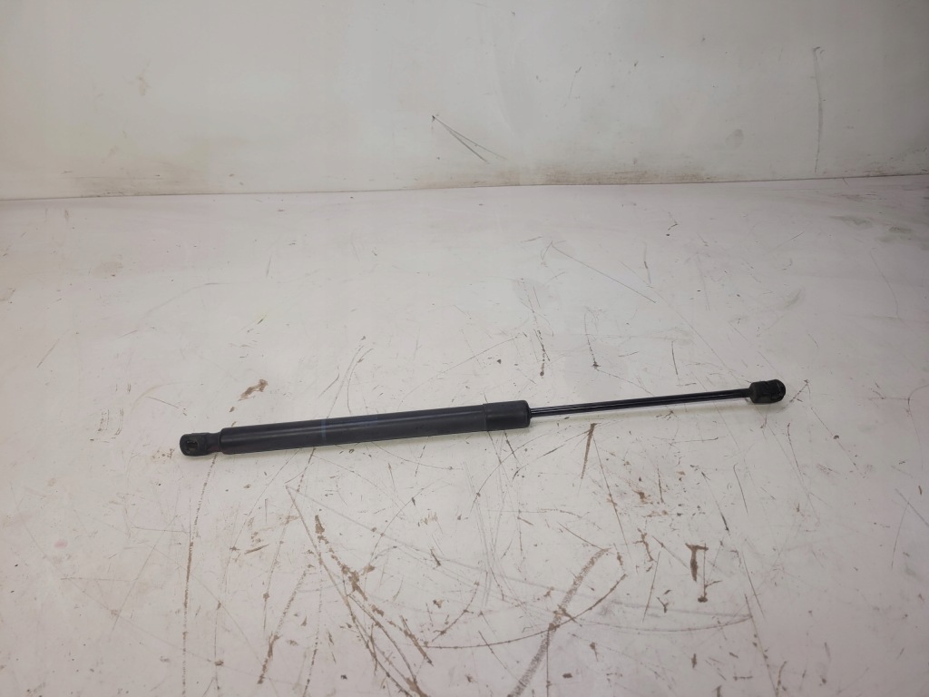 фото №1, Привід амортизатор кришки задня audi q7 4l 4l0827552c