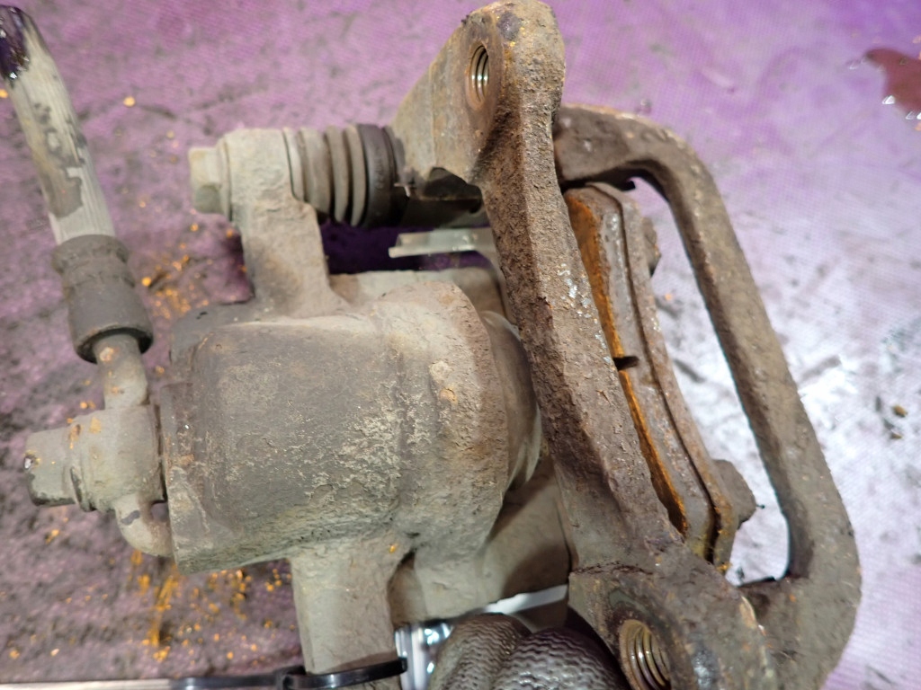 фото №6, Chevrolet lacetti hb 5d 04-13 суппорт тормозной задняя левый скоба