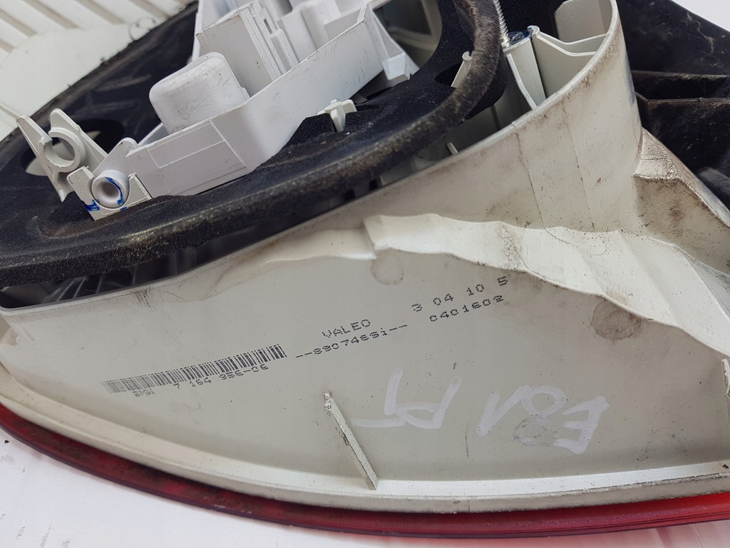 фото №6, Bmw 1 e81 лампа правая задняя задняя оригинальная