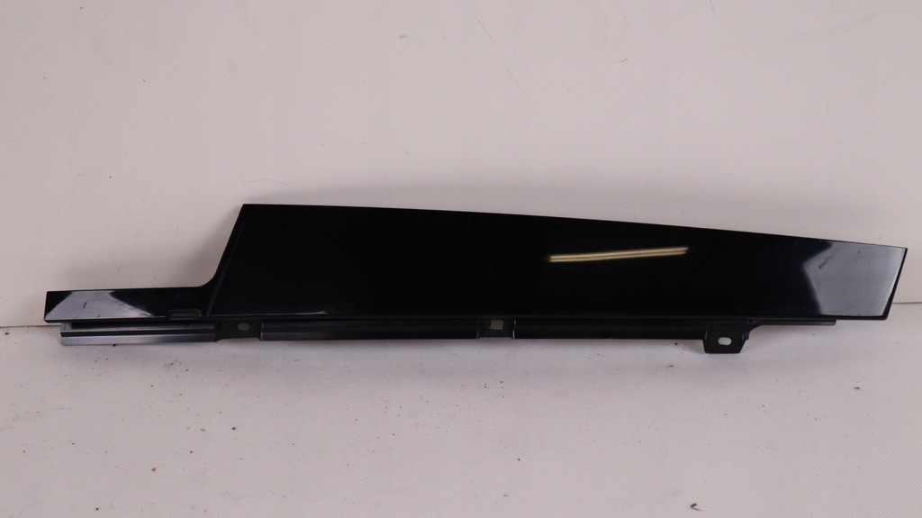 фото №1, Volvo xc60 ii молдинг дверь правая перед 32216799