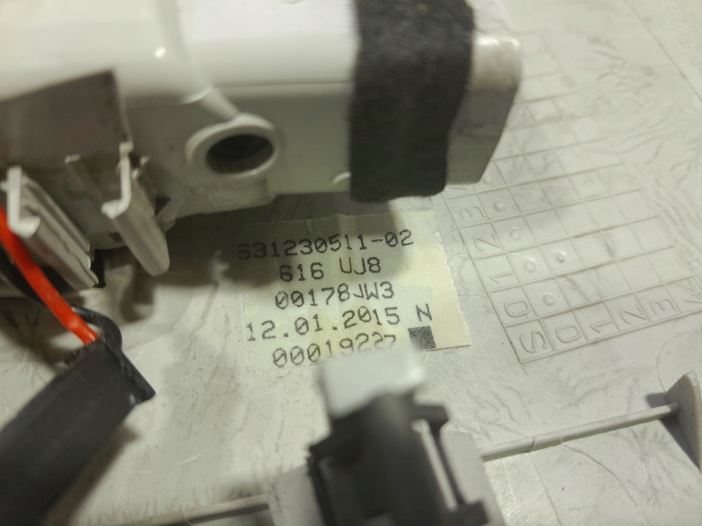 фото №12, Skoda superb ii lift sedan захист пластикова стійок права 3t0867234