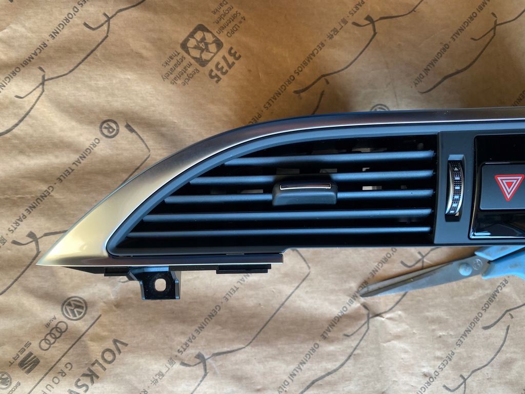 фото №13, Решётка обдув средняя audi a6 c7 4g lift 4g1820951j аварийная idealna 30km