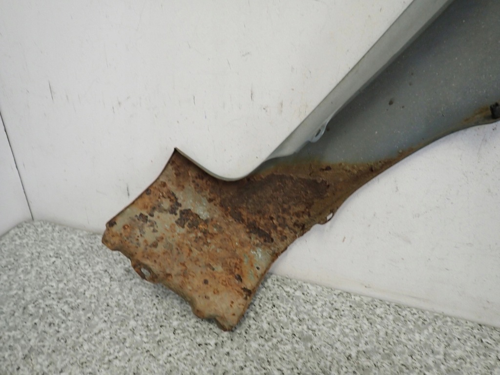 фото №16, Honda fr-v frv крила передній лівий b531m