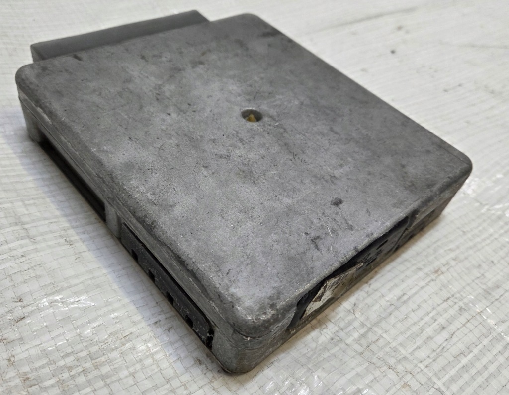 Бортовий комп'ютер блок керування двигуна 12658498 abur opel astra j iv 1.6 t Доставка