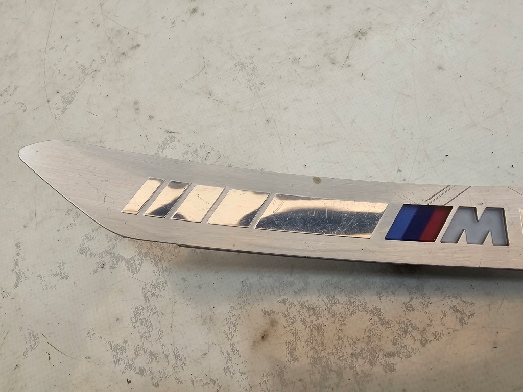 Bmw x5 g05 19- накладка  накладка порога  led левая правая 8072217 америка Цена