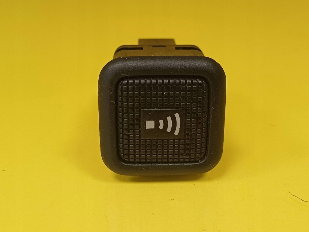 фото №1, Кнопка перемикач сигналізація audi a6 c5 8l0962109 nr349