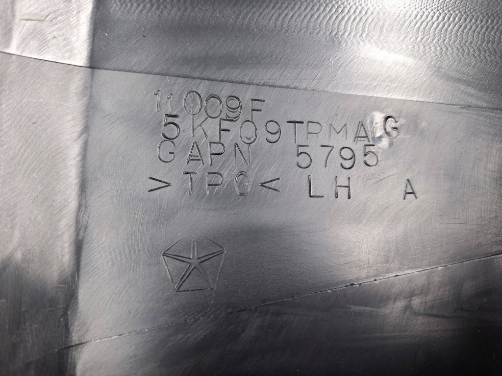 Молдинг расширитель накладка крыла левая jeep wrangler jk 07- Недорого