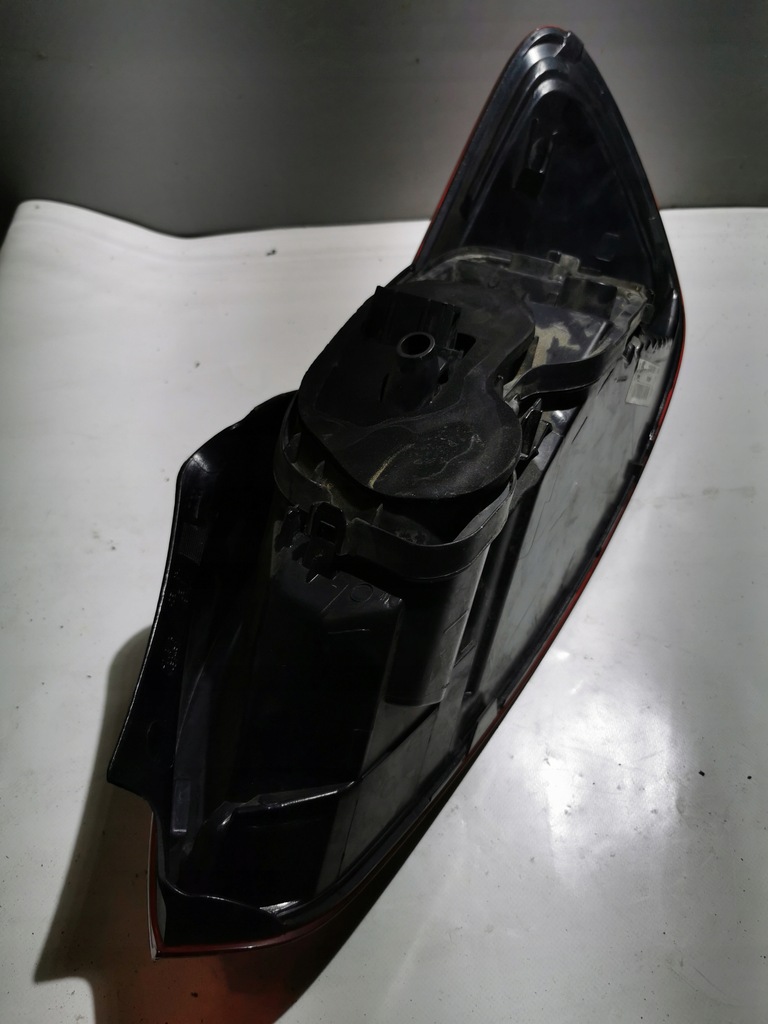 фото №12, Лампа лівий задня vw scirocco 1k8945095e