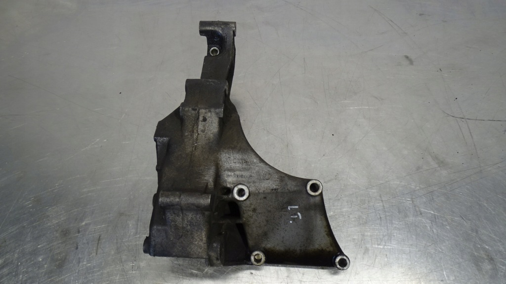 фото №1, Кронштейн опора двигателя volkswagen lt 35 2.5 074145469f