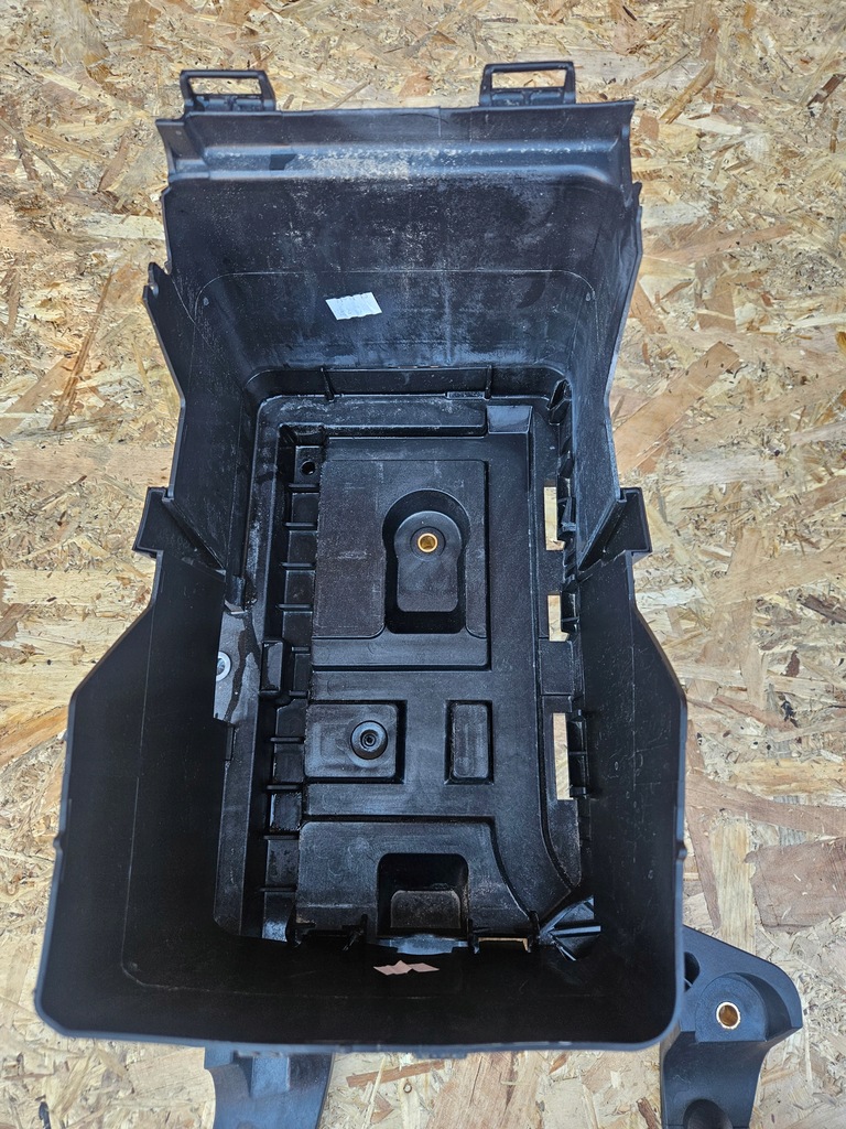 фото №7, Основа корпус акумулятор vw volkswagen 1k0915333h