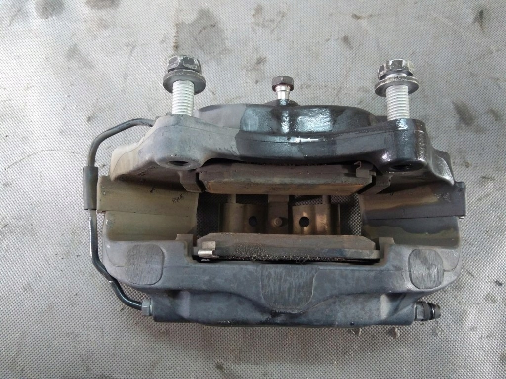 фото №5, Dodge challenger charger srt 15+ супорт правий задня brembo