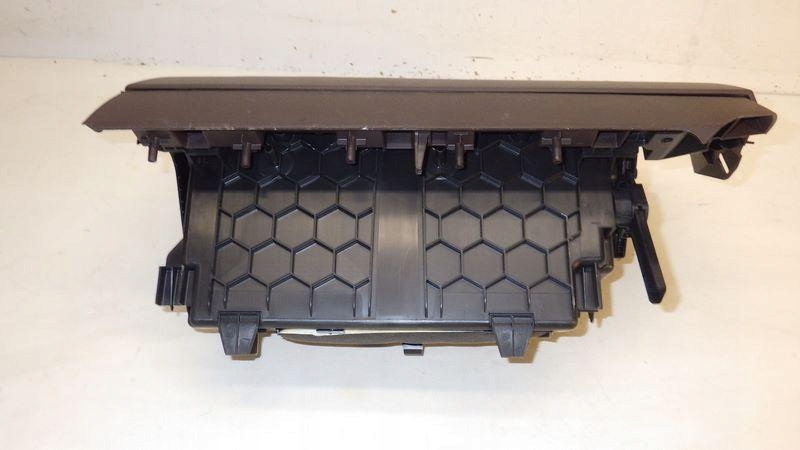 Купити Бардачок правий пасажира накладка під  консоль bmw x1 f48 9359327