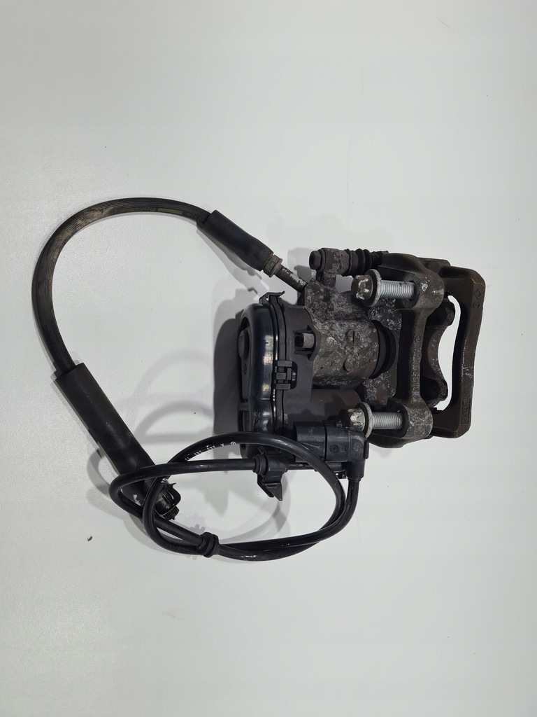 фото №8, Mercedes b-klasa w246 суппорт тормозной правый задняя