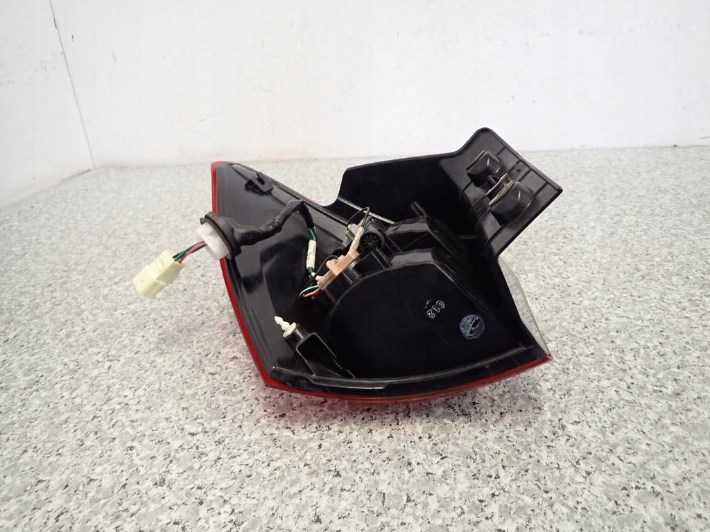 фото №6, Suzuki sx4 s-cross 13-16 лампа задняя правая europa