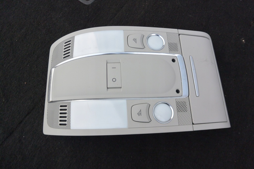 фото №1, Лампа стельовий освітлення кабіни audi q7 4l