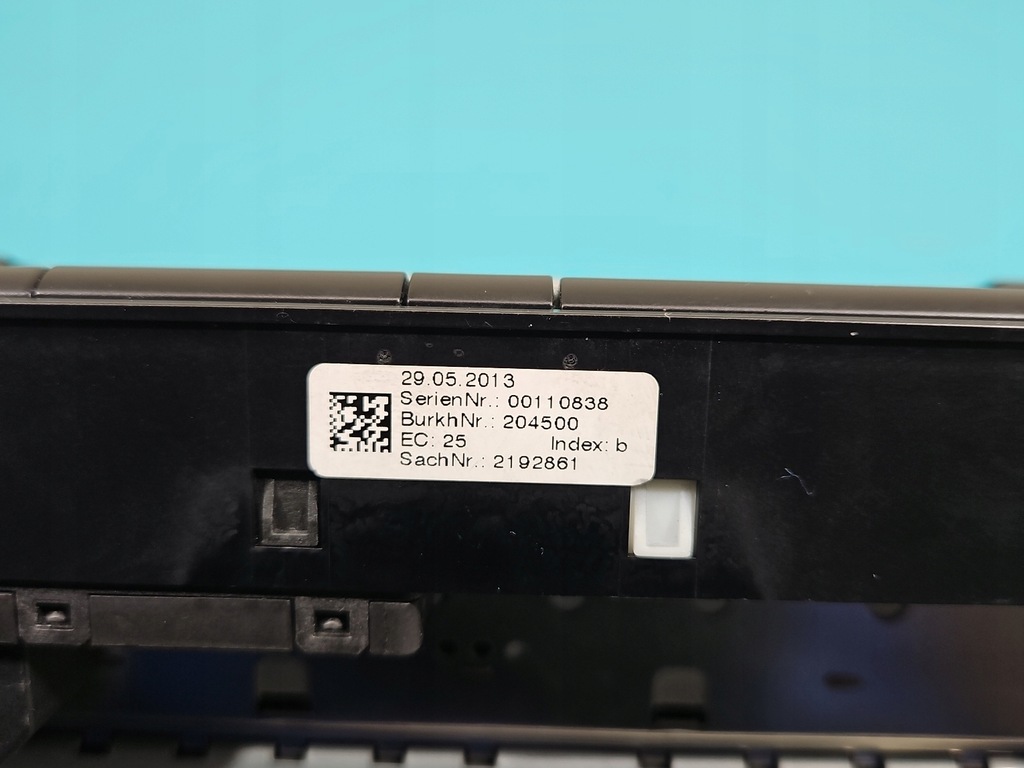 фото №9, Навигация считыватель audi a4 b8 8r1035746d