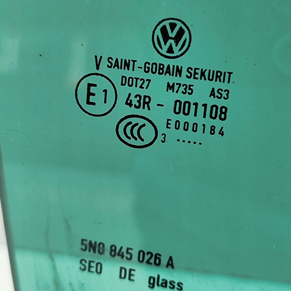 фото №8, Volkswagen tiguan 2014 права сторона скло двері задніх