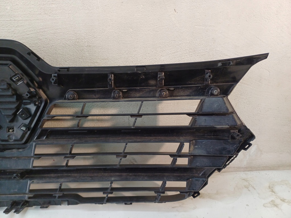 Купить Решётка радиатора решётка радиатора бампера перед renault trafic iii 3 po pierwszym рестайлинг 19-