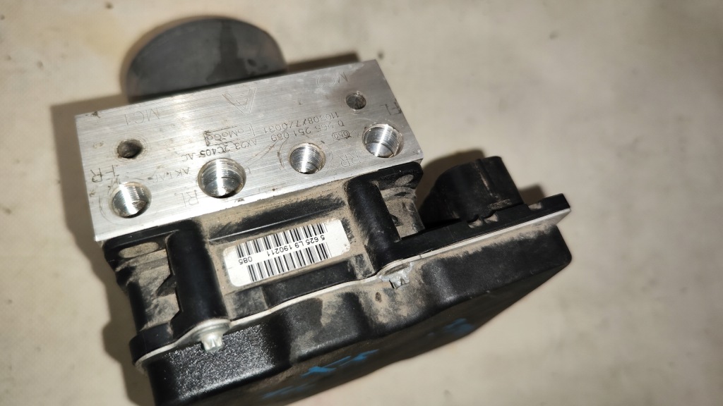 фото №1, Насос abs jaguar xf x250 2011 ax23-2c405-ac