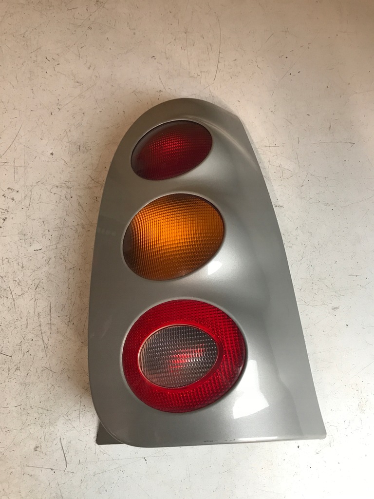 фото №1, Лампа правий задня smart fortwo i 0001960