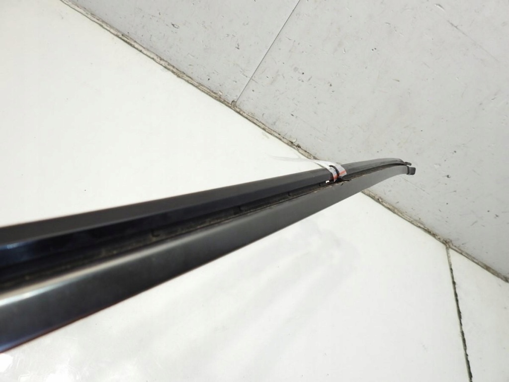 фото №6, Молдинг стекло лобовое левая mercedes w220