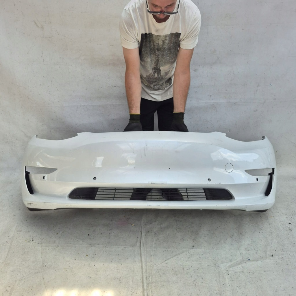 фото №1, Tesla model 3 17- бампер перед передний решётка плита