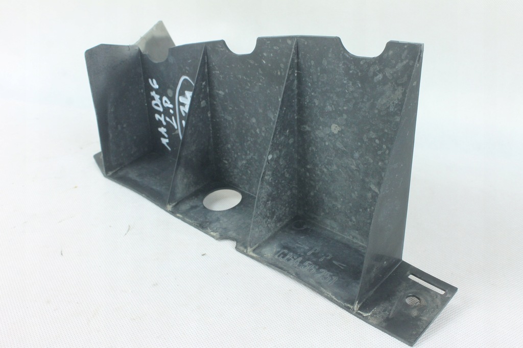 фото №7, Повітропровід повітря впуск ловець захист радіатора перед права mazda 6 gg gy