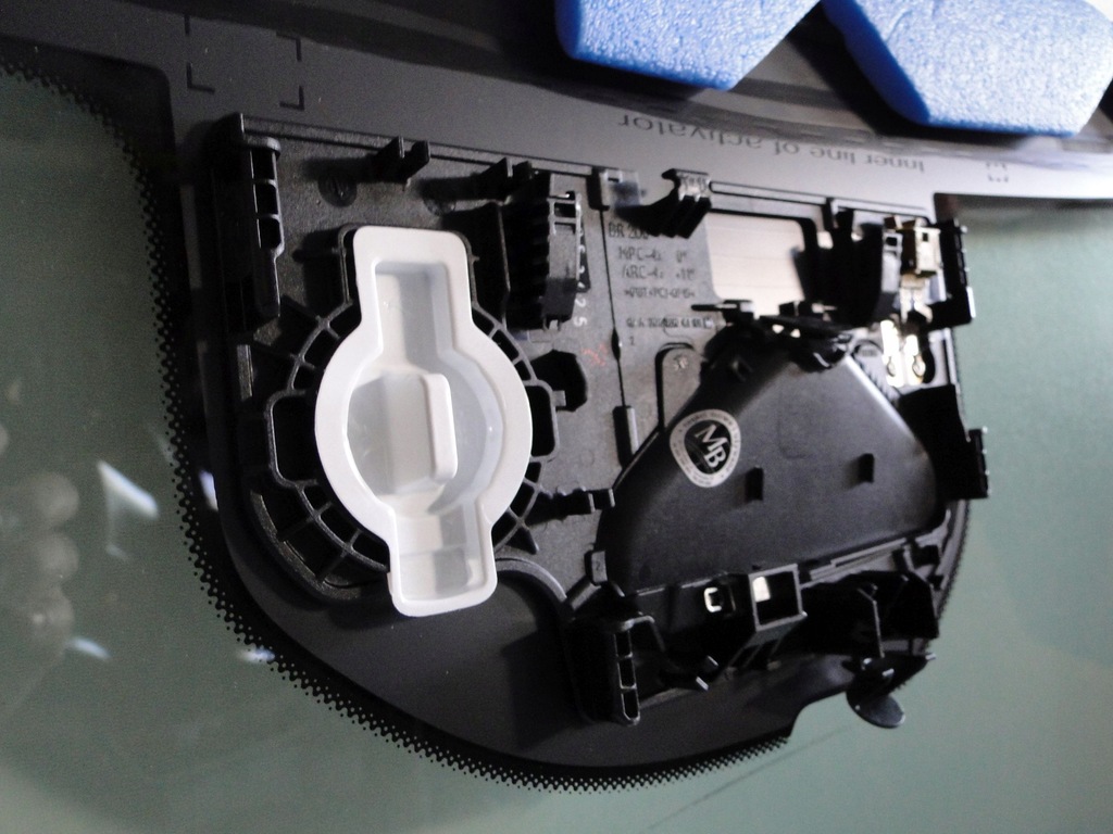 фото №14, Mercedes c klasa 206 w206 стекло передняя лобовое head-up a2066709301