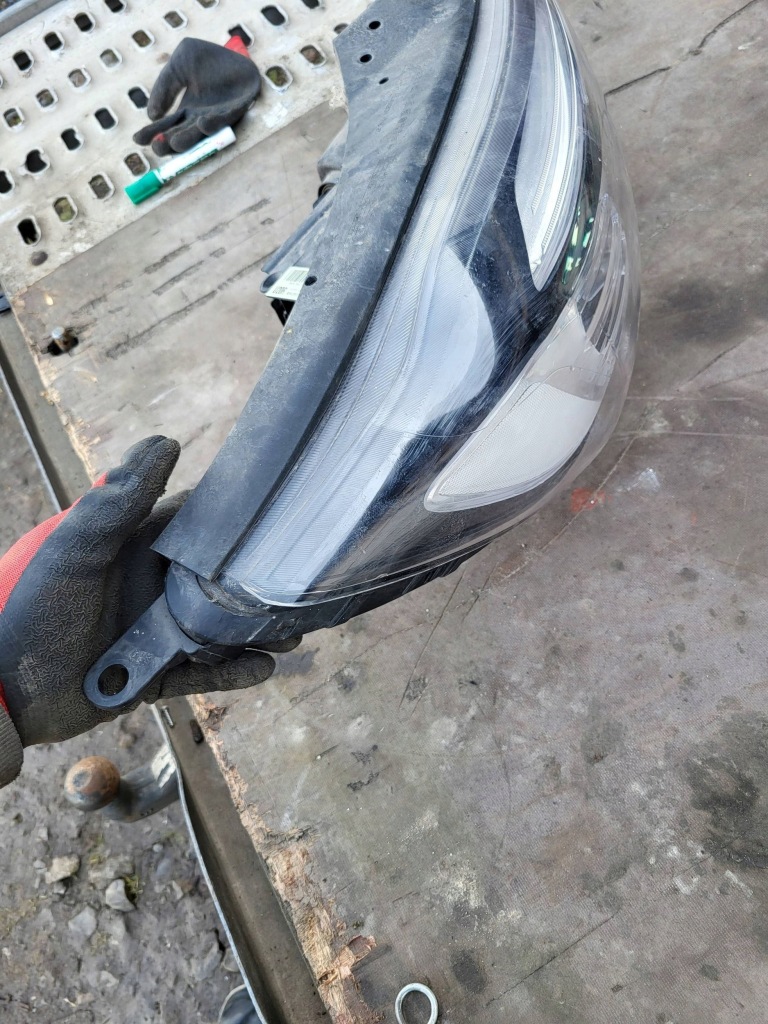 фото №9, Лампа передняя правая ксенон kia sorento iii 92102c5200