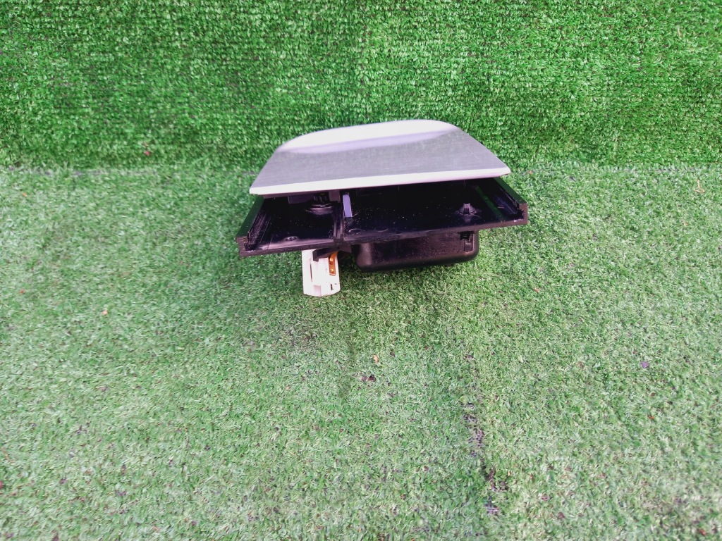 Vw golf iv bora попільничка вкладиш роз'єм прикурювача декоративна алюміній в Україні