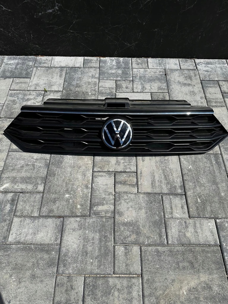 фото №1, Решітка радіатора t-roc 2ga853343b