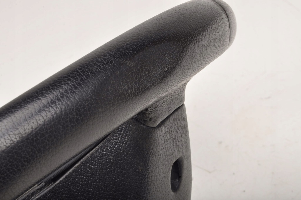 фото №16, Mercedes w245 воздуховод кожаный многофункциональный