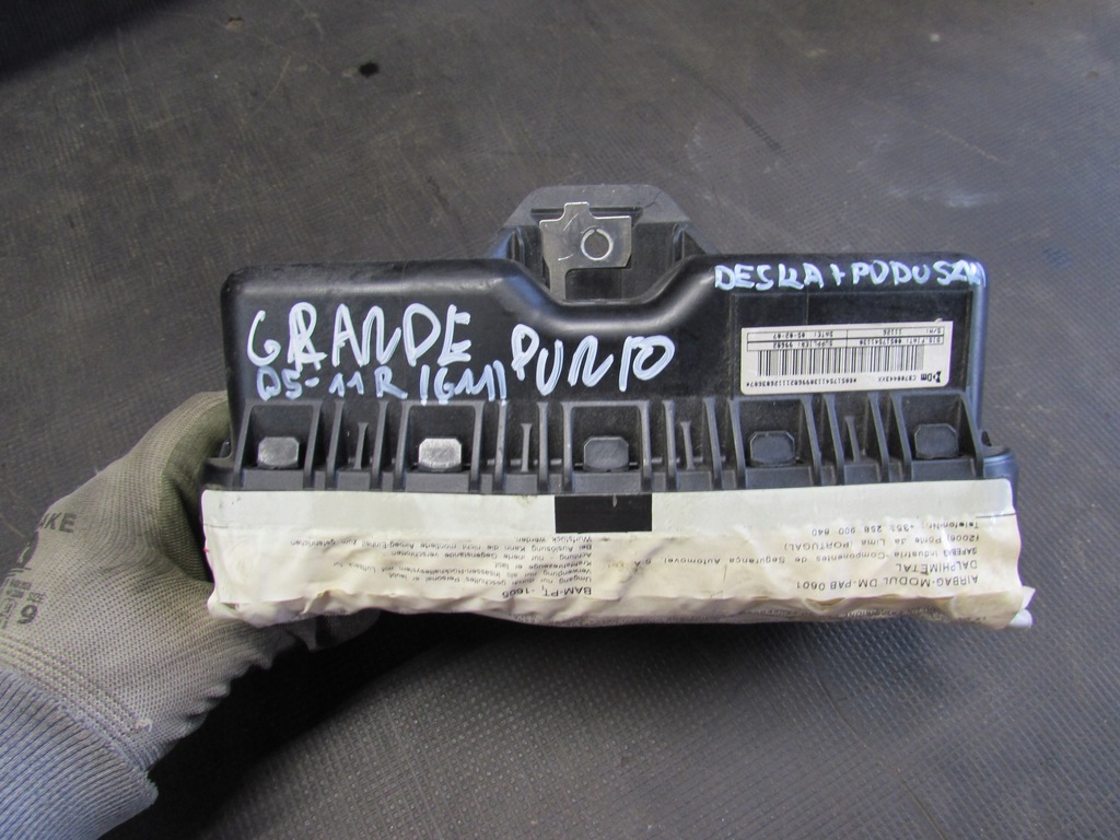 фото №14, Приборная панель подушки безопасности 7354104460 fiat grande punto 05-12r