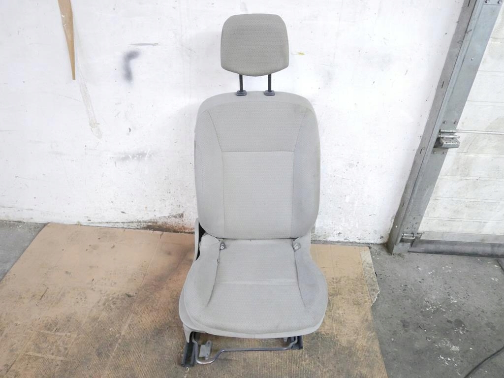 фото №1, Сиденье пассажира правый перед renault clio iii phi