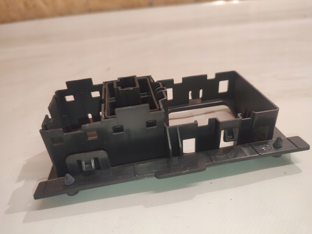 фото №6, Захист перемикачів кнопок панель renault laguna iii 2007-2015