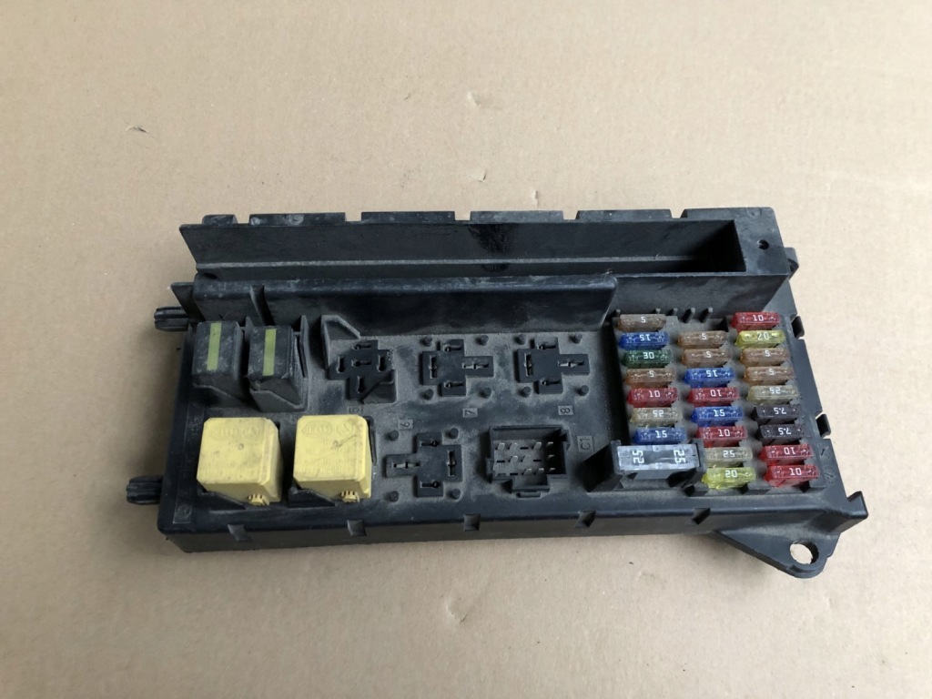 фото №1, Коробка запобіжників sprinter 906 vw crafter a9065454001