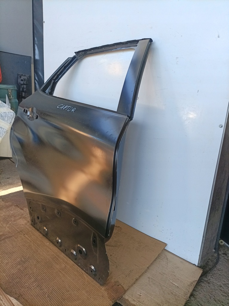 фото №4, Дверь правое задние renault captur 821000283r