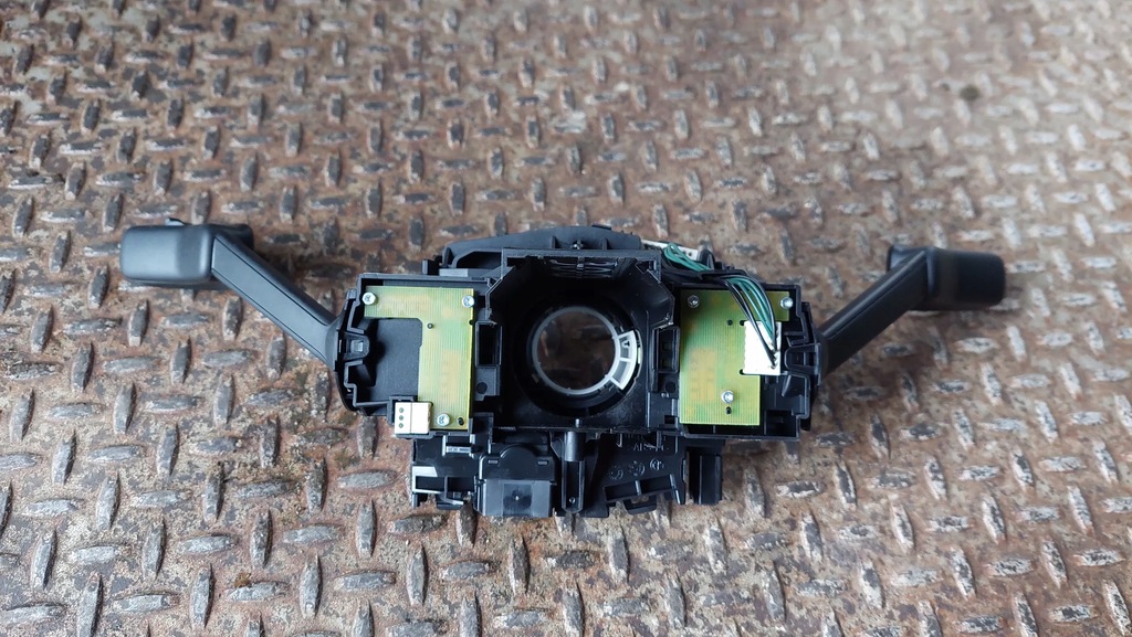 фото №8, Volkswagen tiguan allspace 2018 панелі керування, перемикачі