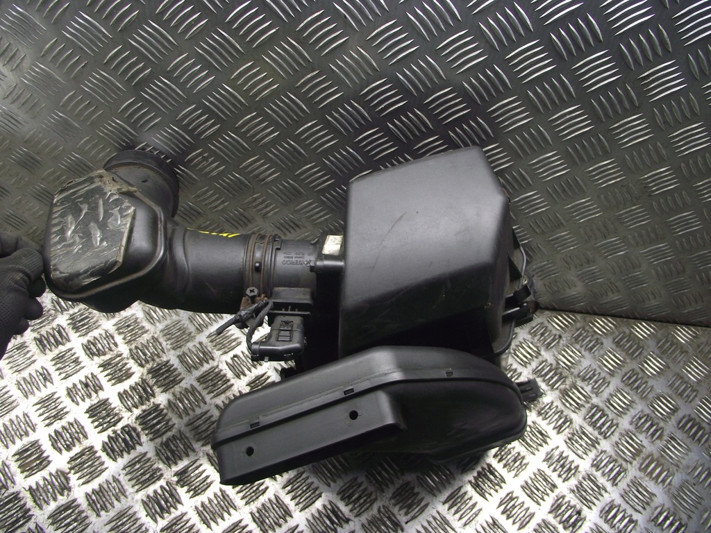 фото №9, Корпус фильтра воздуха hyundai ix35 lift 13r 1.7crdi 28110-2y300