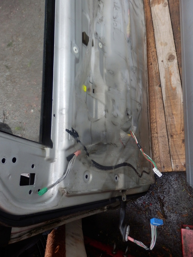 фото №9, Suzuki ignis i 00-03 дверь правое перед z2s