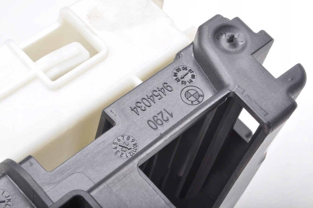 Bmw g60 кронштейн кронштейн компьютер 9454034 9846777 Недорого