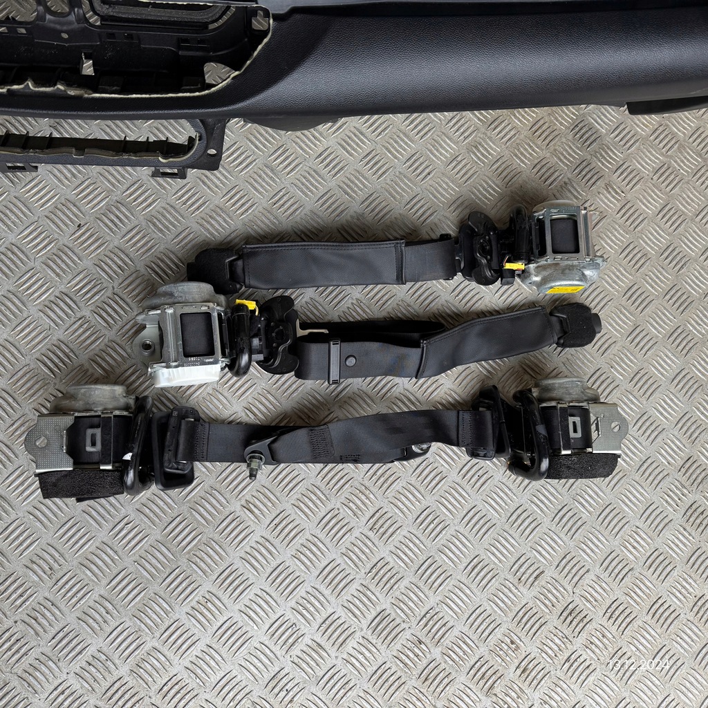 фото №4, Приборная панель комплектная подушка безопасности консоль ремни приборная панель alfa romeo stelvio 2018 rok