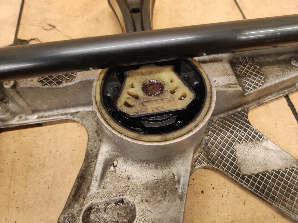 фото №9, Підрамник підрамник перед audi a3 8v 1.6 tdi hb