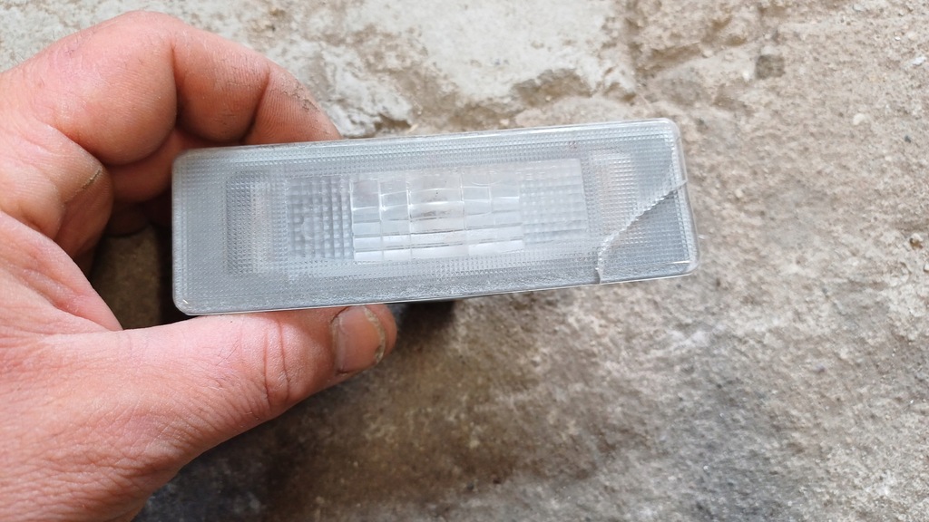 фото №1, Kia stonic лампа освітлення номерного знака 92501-2g000