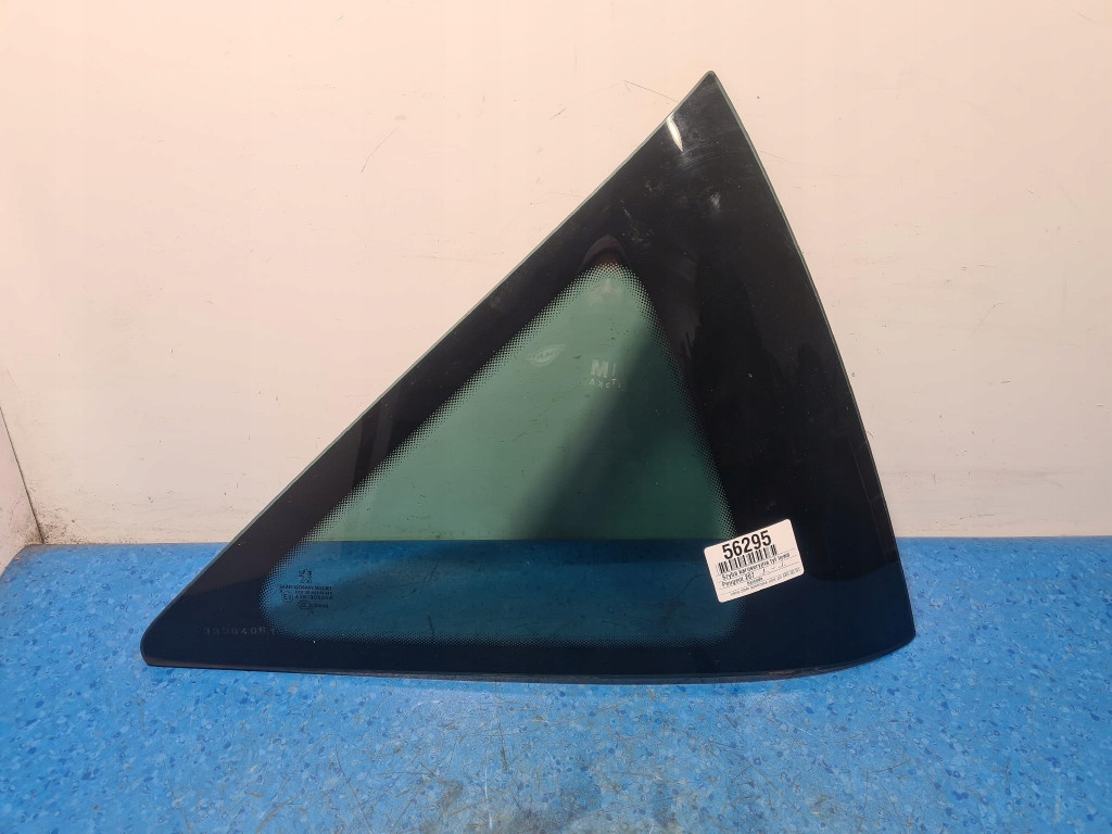 фото №1, Peugeot 207 sw kombi скло кузовна задня ліва