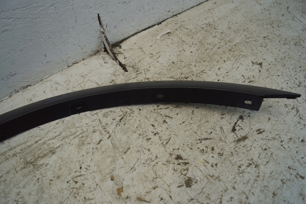 фото №6, Bmw оригинальный номер 3405818 молдинг крыла