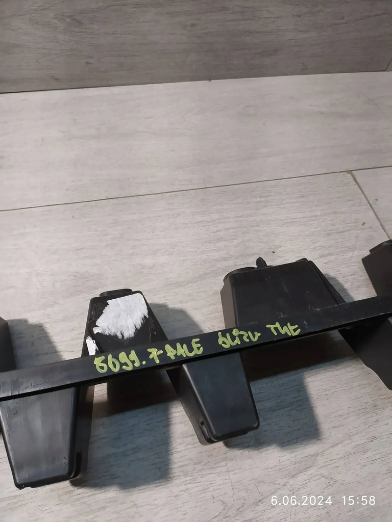 фото №6, 8699. f-pace напрямна бампер задня hk83-17e855-ae