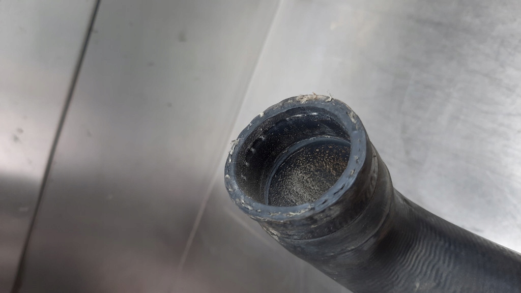 фото №4, Шланг труба wody 30680912 volvo s60 v70 ii s80