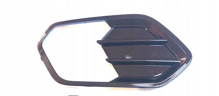 фото №1, Ford escape 2016-2020 ford kuga 2016-2020 рамка лампи протитуманної права